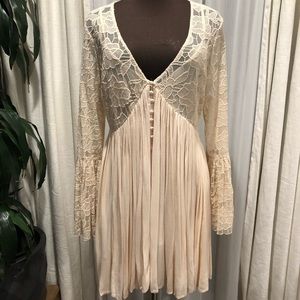 NWT FREE PEOPLE Lace Dress